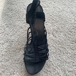 Stuart Weitzman Barrister Size 11, Black. Gently used.